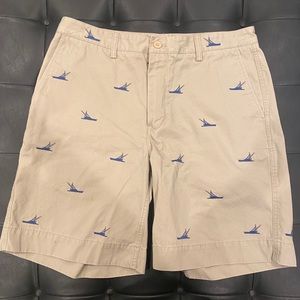 Vineyard Vines men’s shorts